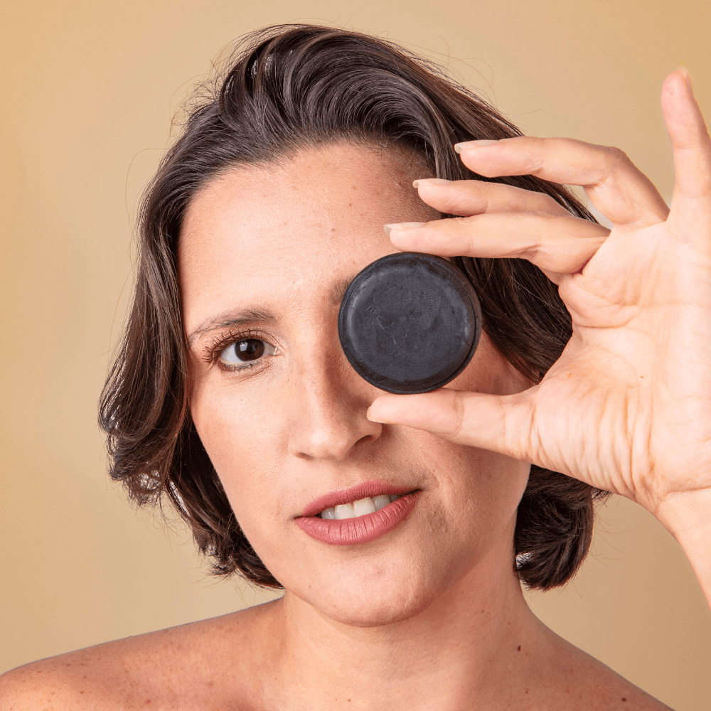 Shampoo sólido detox: natural, poderoso e perfeito para cabelos oleosos ou couro cabeludo irritado